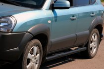 Hyundai Tucson JM 2004– Bočné rúrky BB002 Black (2 ks, nerez) fotografia 1