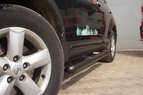 Nissan Qashqai 2010–2014 Bočné rúrky Black (2 ks, nerez) fotografia 6