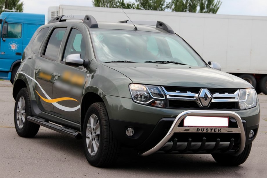 Dacia Duster 2008–2018 Bočné rúrky s vložkami Black (2 ks, nerez) Fotografia 5