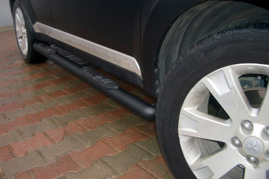 Mitsubishi Outlander 2012–2021 Bočné trubky Black (2 ks, nerez) Image