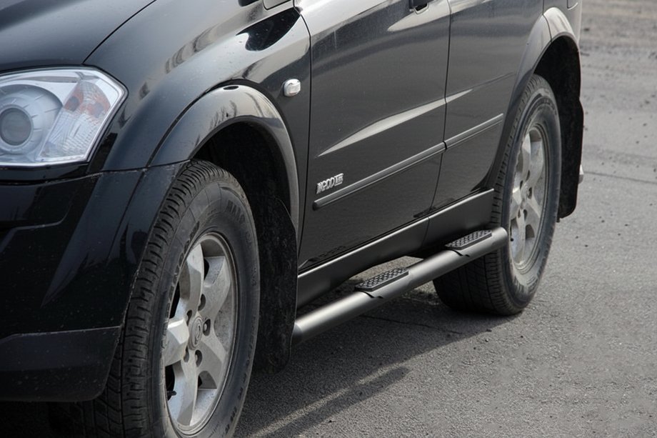 SsangYong Kyron 2005–2014 Bočné rúrky BB002 Black (2 ks, nerez) Image