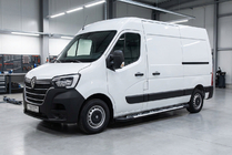 Renault Master 2011–2023 Bočné nášľapy Sunrise (2 ks, hliník) fotografia 1