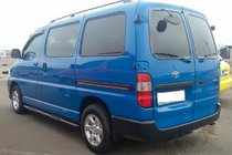 Toyota HiAce Bočné rúrky Black (2 ks, nerez) fotografia 1