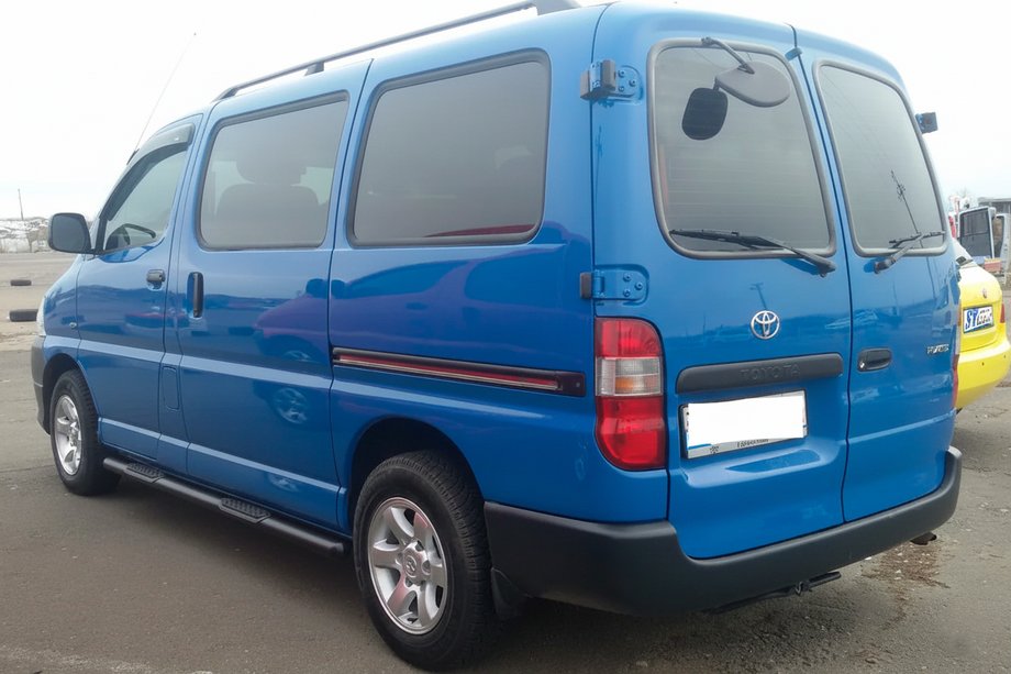 Toyota HiAce Bočné rúrky Black (2 ks, nerez) Image