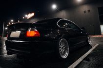 BMW 3 E46 1998–2006 CSL-Style V3 spojler (pre SD, lesklá čierna) fotografia 6