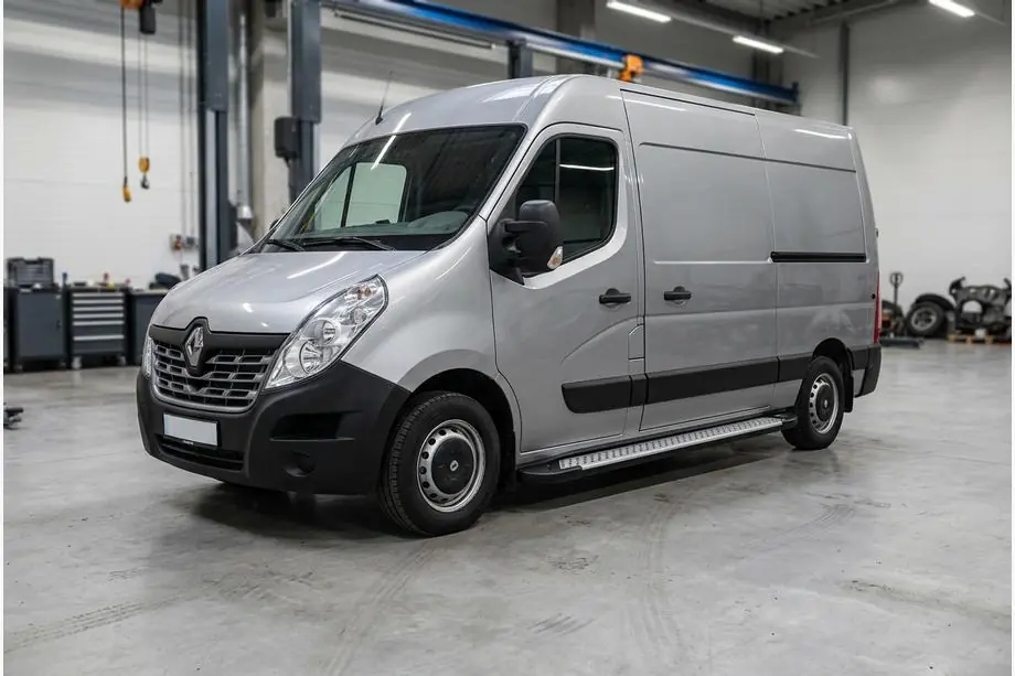 Renault Master 2011–2023 Bočné nášľapy Allmond Grey (2 ks, hliník) Image