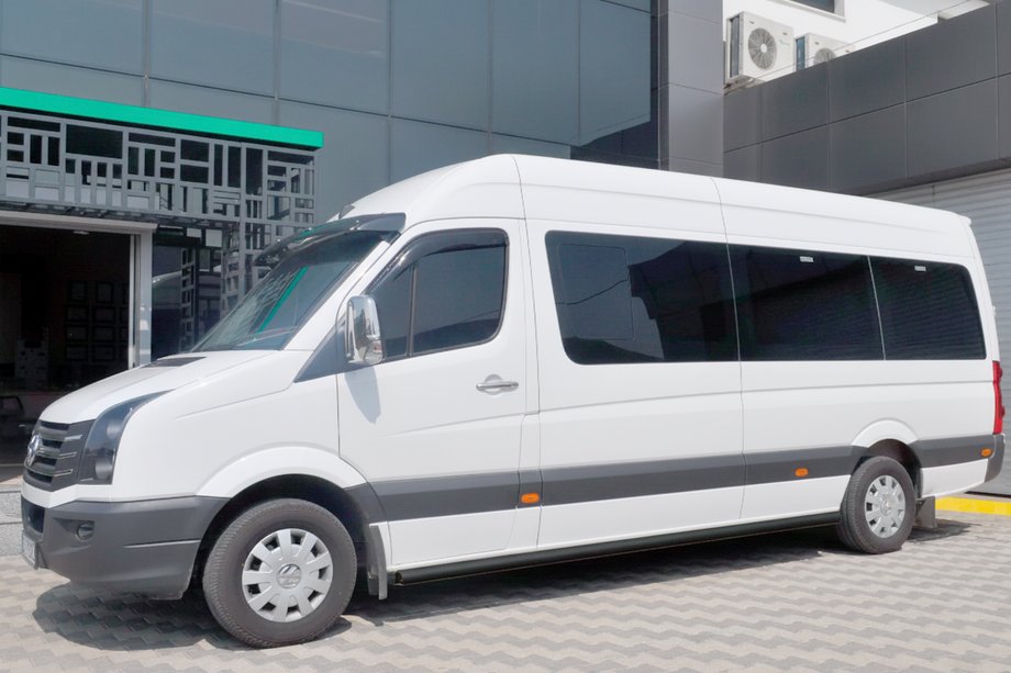 Volkswagen Crafter 2006–2016 Bočné rúrky Black (2 ks, nerez) Ø60, stredný rázvor Fotografia 2