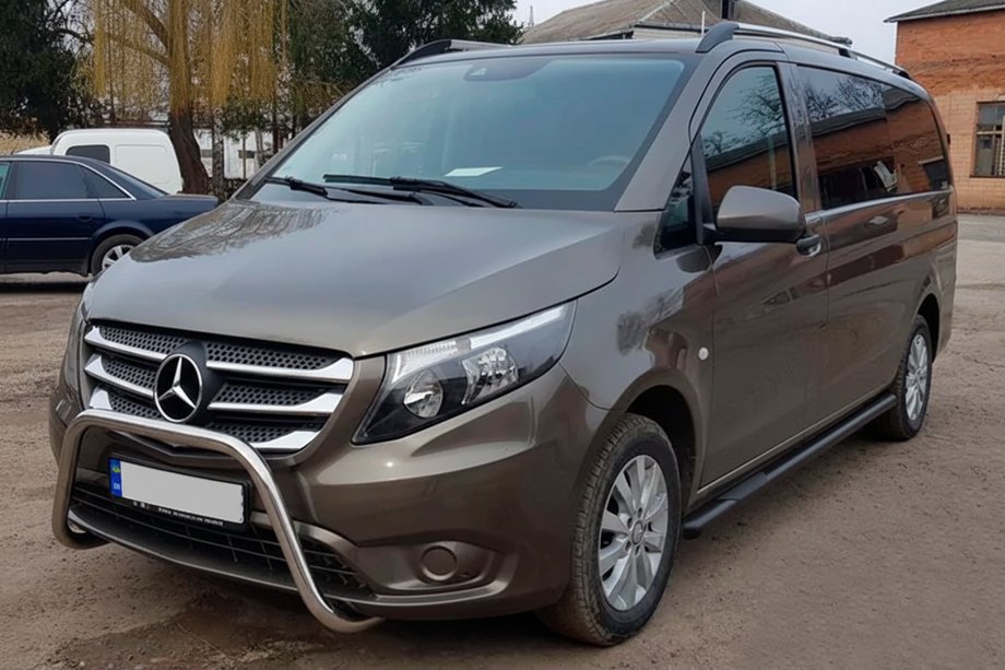 Mercedes Vito/V-trieda W447 2014– Bočné trubky Black (2 ks, nerez) d60, krátky/stredný rázvor (L1/L2) Fotografia 3