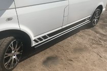 Volkswagen T5 Transporter 2003–2010 Bočné rúrky Black (2 ks, nerez) fotografia 5