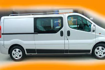 Renault Trafic 2001–2015 Bočné rúrky BB002 Black (2 ks, nerez) fotografia 8