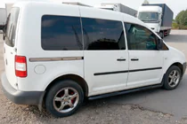 Volkswagen Caddy 2010–2015 Bočné rúrky BB001 Black (2 ks, nerez) fotografia 2