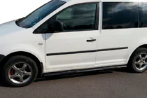 Volkswagen Caddy 2010–2015 Bočné rúrky BB001 Black (2 ks, nerez) fotografia 4