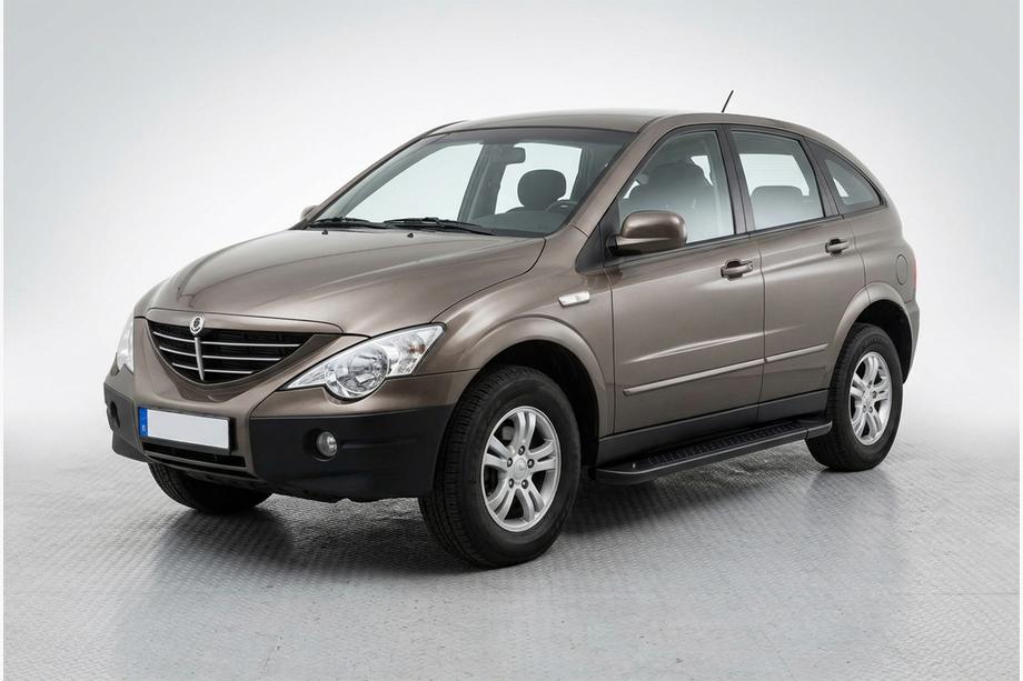 SsangYong Action 2005–2018 Bočné nášľapy Allmond Black (2 ks, hliník) Image