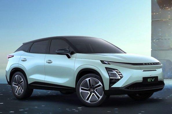 Recenzia Chery FX EV: kompaktné elektrické crossover-kupé