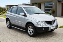 SsangYong Action 2005–2018 Bočné nášľapy Tayga Grey (2 ks, hliník) fotografia 1