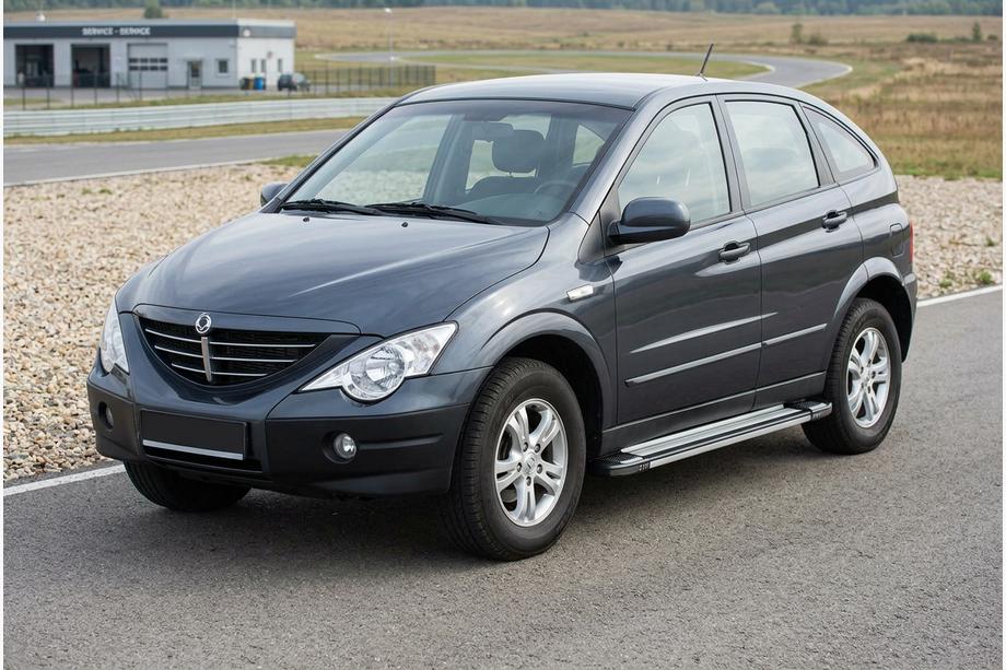 SsangYong Action 2005–2018 Bočné nášľapy Rainbow (2 ks, hliník) Image