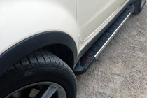 SsangYong Korando 2010–2019 Bočné nášľapy RedLine V1 (2 ks, hliník) fotografia 1