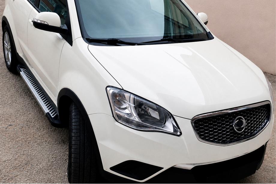 SsangYong Korando 2010–2019 Bočné prahy Line (2 ks, hliník) Image