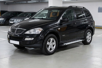 SsangYong Kyron 2005–2014 Bočné nášľapy Allmond Grey (2 ks, hliník) fotografia 1