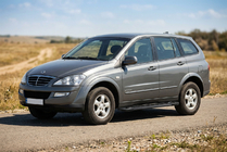 SsangYong Kyron 2005–2014 Bočné nášľapy RedLine Black (2 ks, hliník) fotografia 1