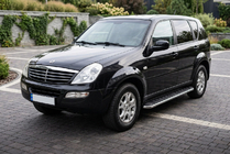 SsangYong Rexton I 2001–2017 Bočné prahy Maydos V1 (2 ks, hliník ↗ nehrdzavejúca oceľ) fotografia 1
