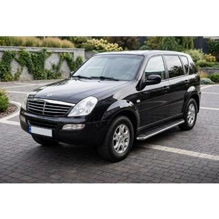 Bočné prahy Maydos V1 (2 ks, hliník ↗ nehrdzavejúca oceľ) SsangYong Rexton I 2001–2017 fotografia 1
