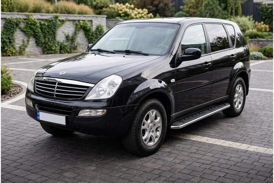 SsangYong Rexton I 2001–2017 Bočné prahy Maydos V1 (2 ks, hliník ↗ nehrdzavejúca oceľ) Image