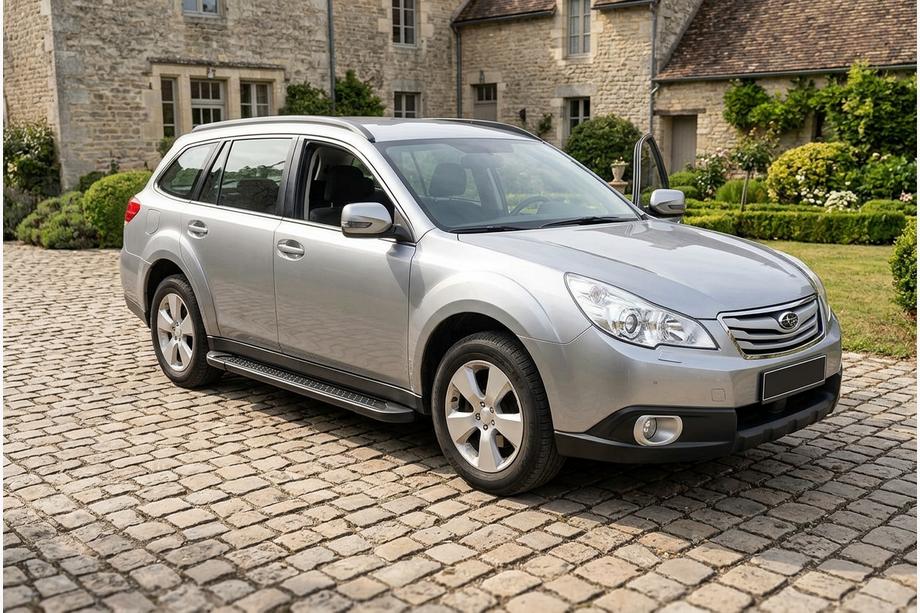 Subaru Outback 2009–2014 Bočné nášľapy Allmond Black (2 ks, hliník) Image