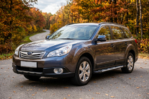 Subaru Outback 2009–2014 Bočné nášľapy Sunrise (2 ks, hliník) fotografia 1