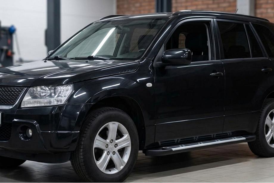 Suzuki Grand Vitara 2005–2017 Bočné prahy Sunrise (2 ks, hliník) Image