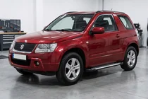 Suzuki Grand Vitara 2005–2017 Bočné prahy Line (2 ks, hliník) fotografia 1