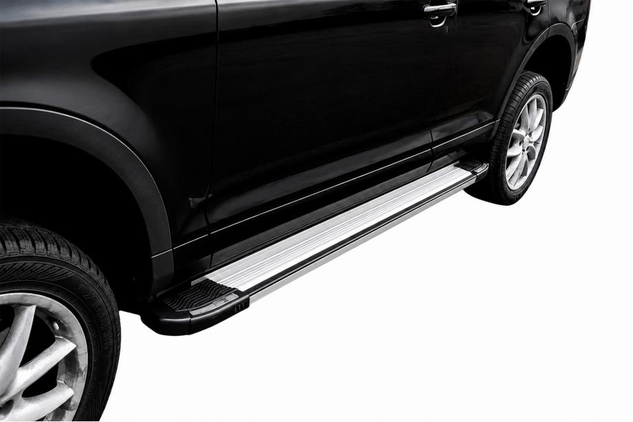 Volkswagen Touareg 2002–2010 Bočné nášľapy Rainbow (2 ks, hliník) Image