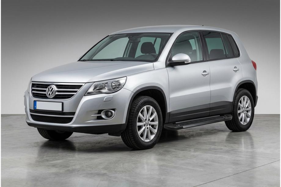 Volkswagen Tiguan 2007–2016 Bočné nášľapy RedLine Black (2 ks, hliník) Image