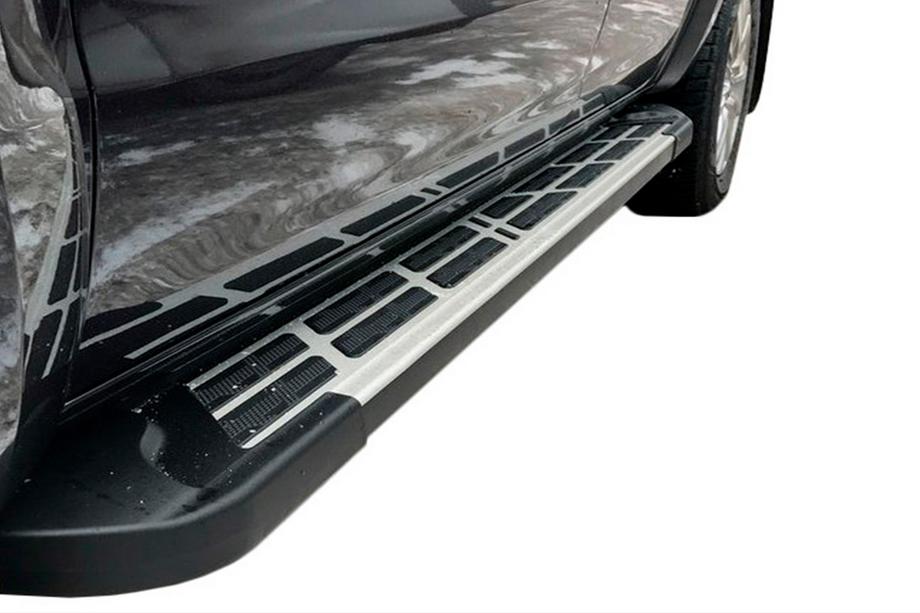 Volkswagen Amarok 2010–2022 Bočné prahy Sunrise (2 ks, hliník) Fotografia 1