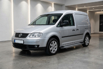 Volkswagen Caddy 2004–2010 Bočné nášľapy Rainbow (2 ks, hliník) Maxi rázvor fotografia 1