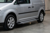Volkswagen Caddy 2010–2015 Bočné nášľapy Rainbow (2 ks, hliník) Maxi rázvor fotografia 1