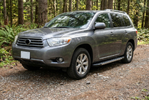 Toyota Highlander 2008–2013 Bočné nášľapy Duru (2 ks, hliník) fotografia 1