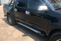 Toyota Hilux 2006–2015 Bočné nášľapy Allmond Grey (2 ks, hliník) fotografia 6