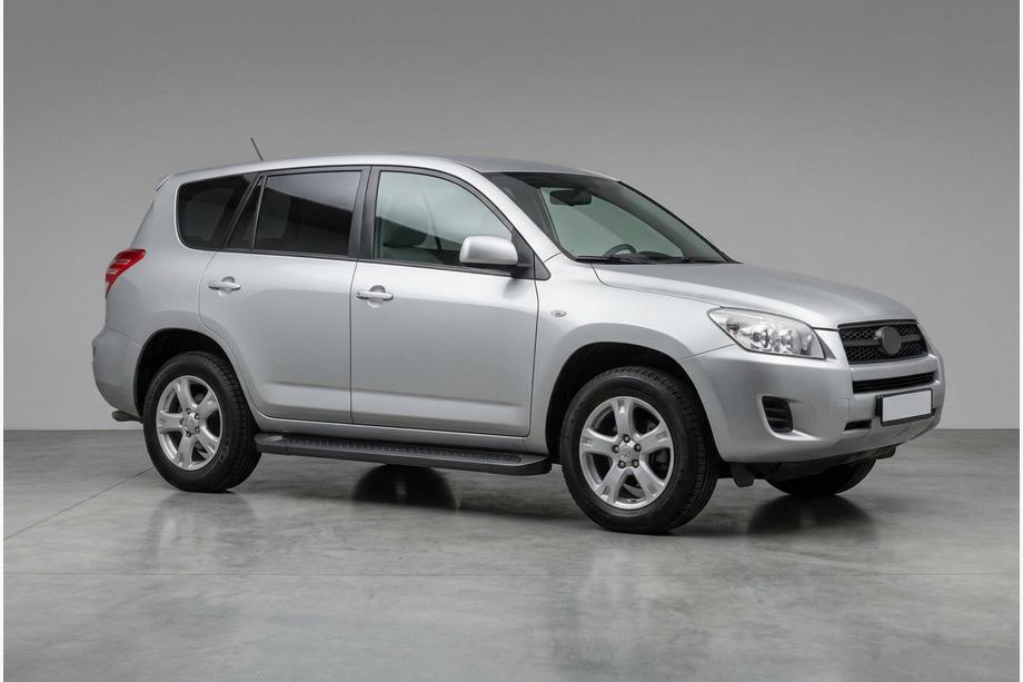 Toyota Rav 4 2006–2013 Bočné nášľapy Allmond Black (2 ks, hliník) Image