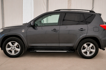 Toyota Rav 4 2006–2013 Bočné prahy Line (2 ks, hliník) fotografia 1