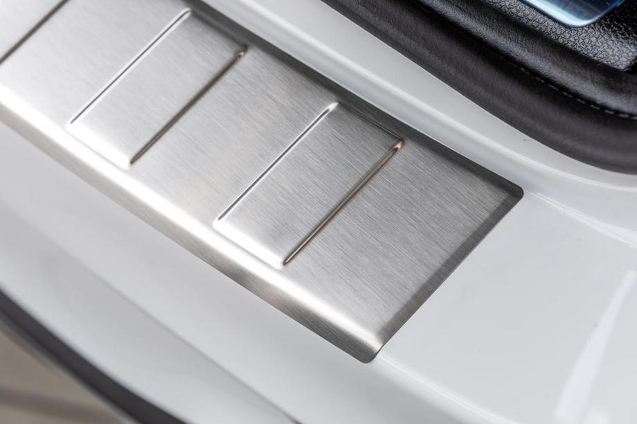 Mercedes GLC X253 2015–2022 Nerezový kryt zadného nárazníka Carmos (2019-2022) Fotografia 2