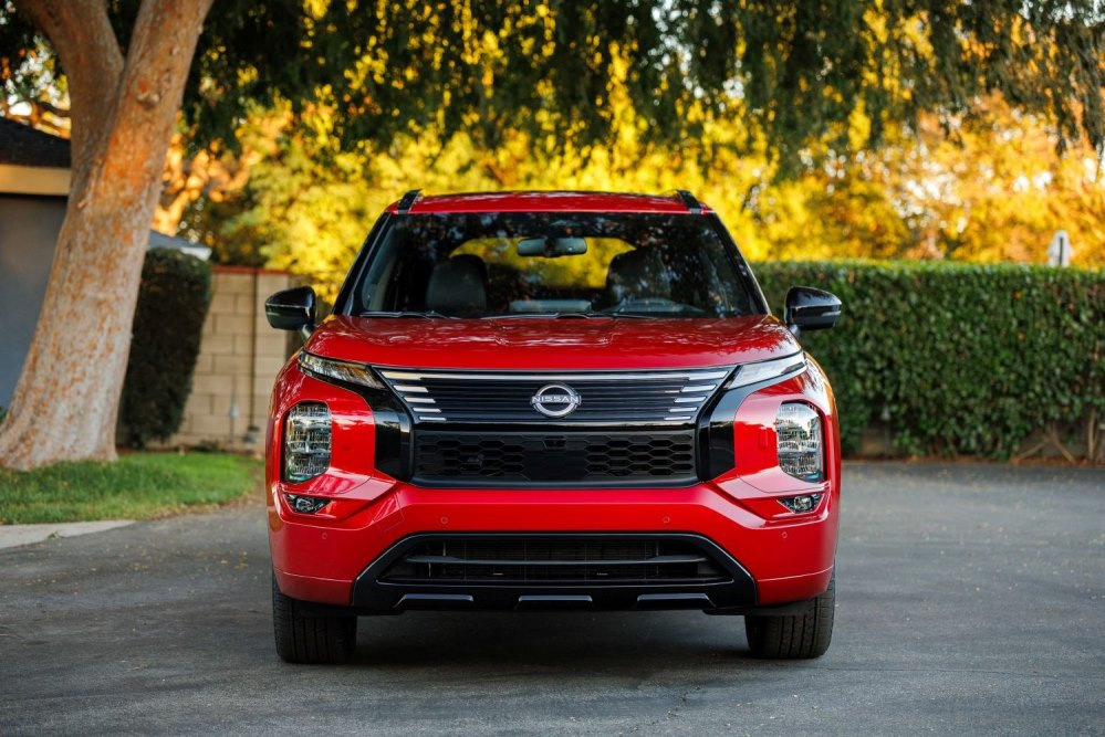 Recenzia Nissan Rogue Plug-in Hybrid 2026