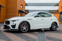 Maserati Levante 2016– LRT-Design Carbon karosársky kit fotografia 1