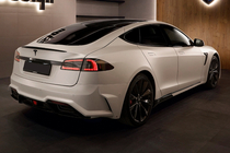 Tesla Model S 2012– LRT-Design Carbon karosársky kit fotografia 8