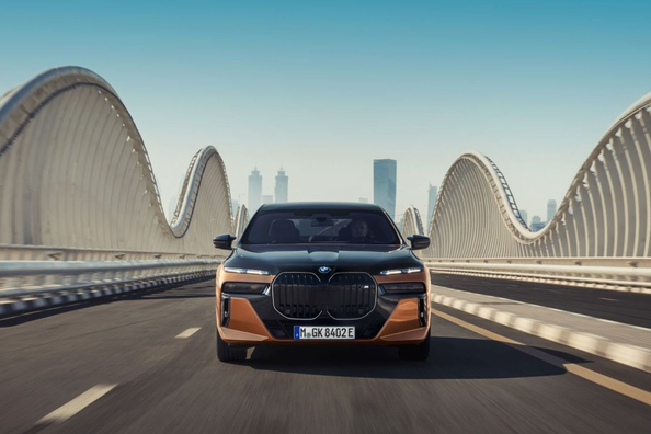 Recenzia BMW i7 M70 (G70): elektrická vlajková loď s charakterom M Fotografia 3