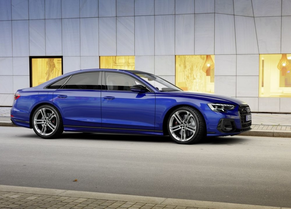 Recenzia Audi S8 (D5): výkonný luxusný športový sedan
