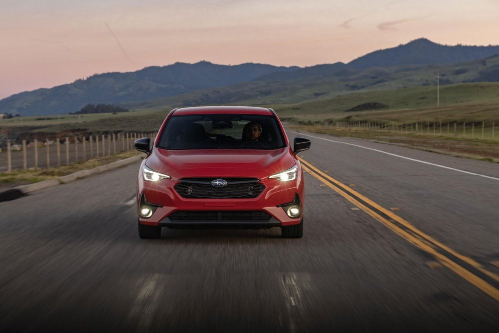 Subaru Impreza RS: Športový hatchback so symetrickým pohonom všetkých kolies