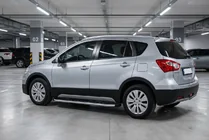 Suzuki SX4 S-Cross 2013–2016 Bočné nášľapy Fullmond (2 ks, hliník) fotografia 1