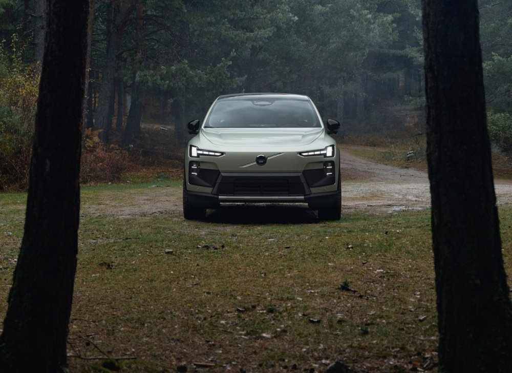 Test Volvo EX60 Cross Country: technické údaje, výbava, foto
