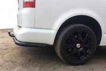 Volkswagen T5 Multivan 2003–2010 Zadné rohové diely AK003 Black (2 ks, nehrdzavejúca oceľ) fotografia 2